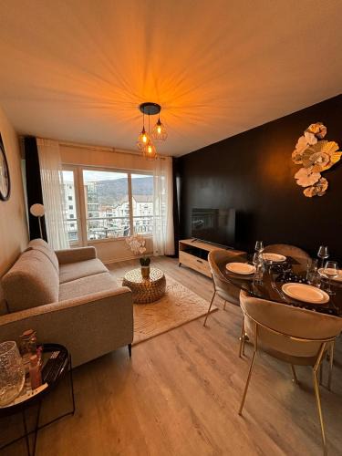 Ambilly Apartment | LE GOLDEN accès direct tramway Genève avec parking