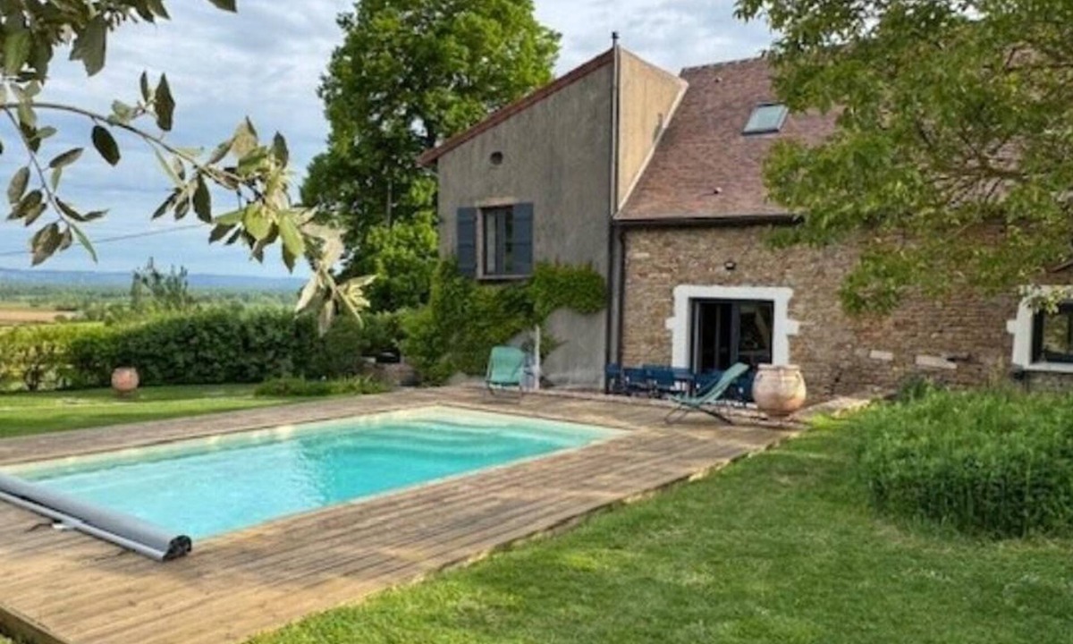 Etrigny House | Le Grand Gîte de la Ferme de Châtenay