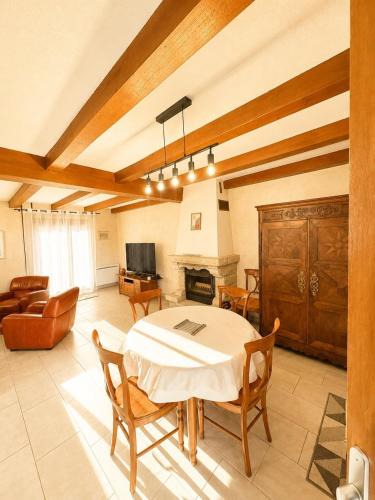 Saint-Jean-de-Beauregard House | Le Jardin de Beauregard - Maison familiale