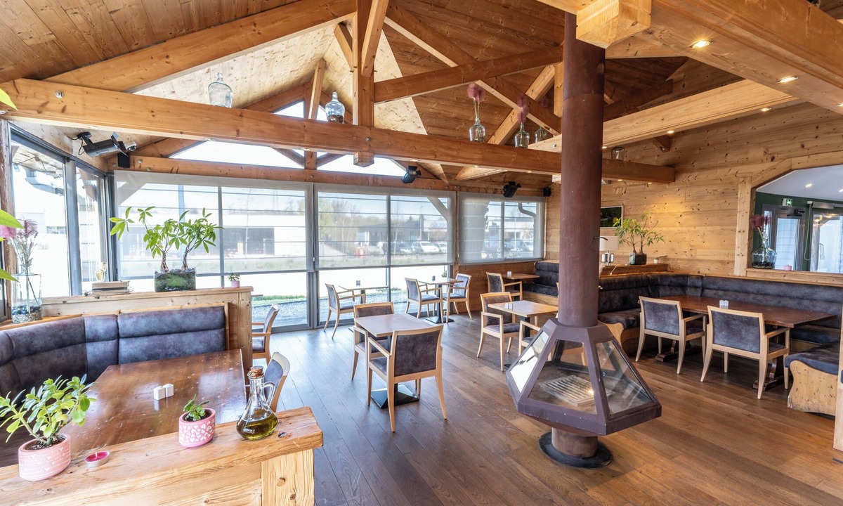 Montceau-les-Mines Hotel | Le Konine