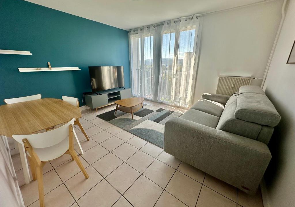 Valence Apartment | Le Lautagne - Grand et Bel appartement 6 personnes
