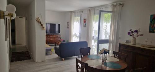 Orly Apartment | Le lilas d orly
