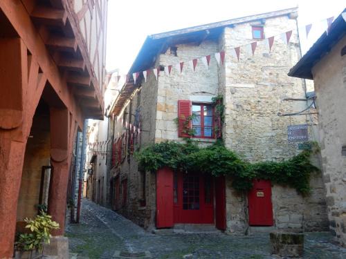Billom Bed & Breakfast | Le logis d'Hestia