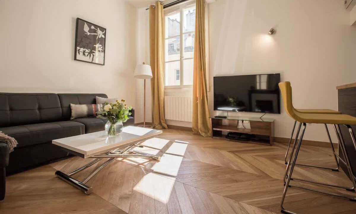Saint-Gervais Apartment | Le Marais Luxury Apartment: Pet-Friendly, Walk to Notre-Dame