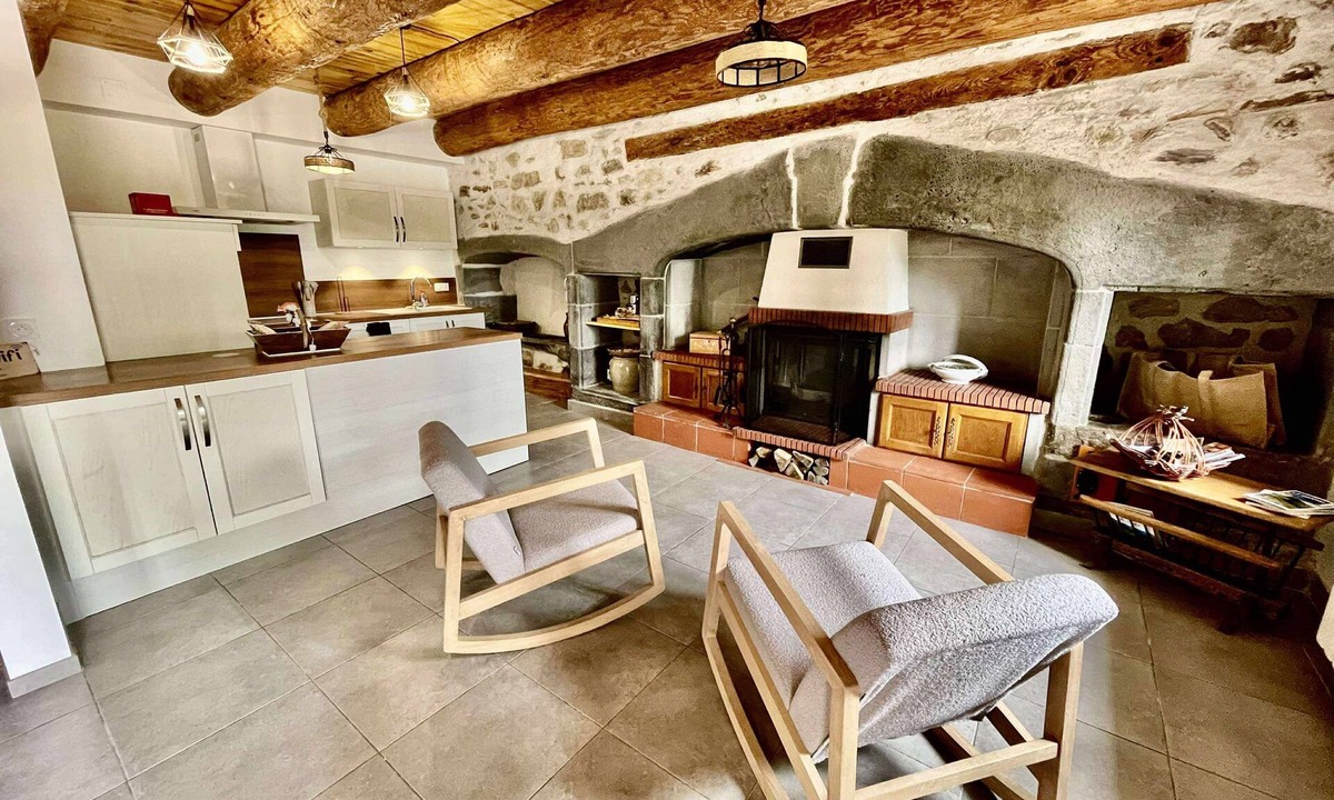 Ruynes-en-Margeride House | Le Margeride - farmhouse - 45min from Le Lioran ski resort