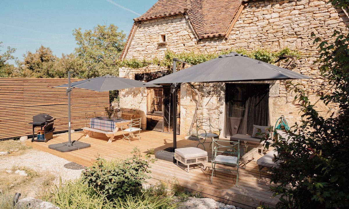 Marcilhac-sur-Cele House | Le Mas Estela: a traditional stone house in a peaceful countryside setting