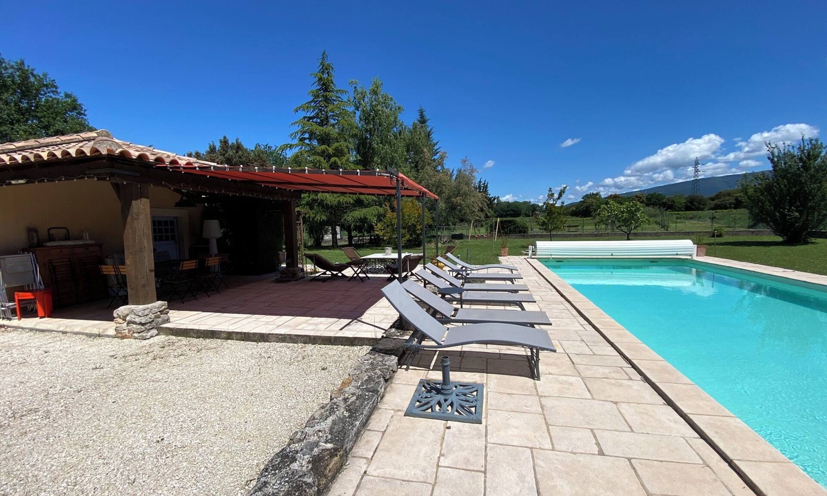 Valreas House | Le Mas Pily, Mas Authentique en Pierres, au Cœur de Lenclave des Papes