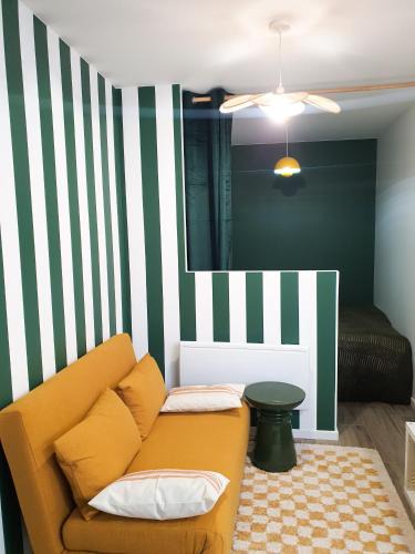 Etoile-sur-Rhone Apartment | Le Minimax - Studio neuf en hypercentre