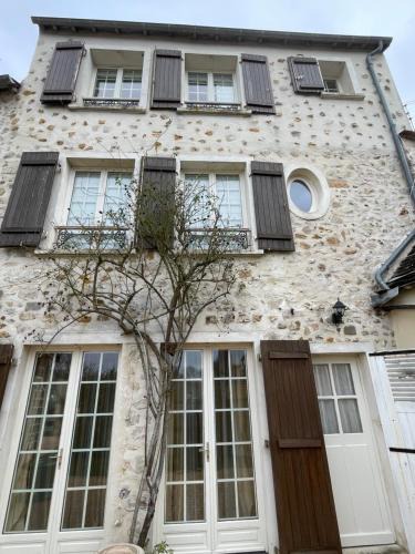 Rochefort-en-Yvelines Bed & Breakfast | Le Nid de Rochefort