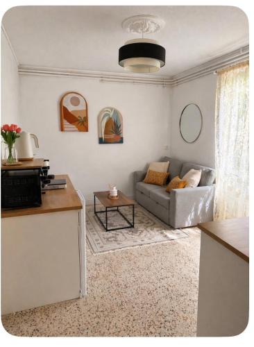 Pierrelatte Apartment | Le Petit Rocher