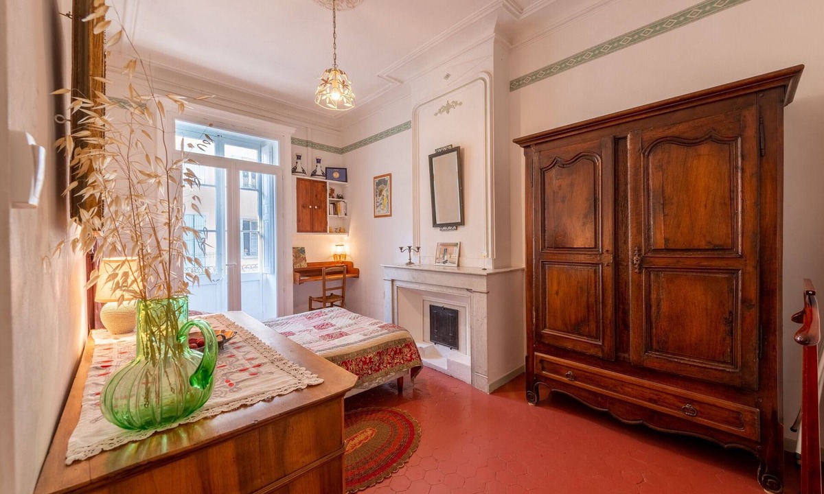 Nyons Apartment | Le Pontias - Ambiance Art Déco