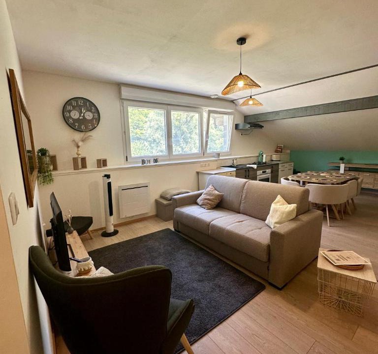 Soulce-Cernay Apartment | Le reflet du Doubs - 6 pers - Au bord de l'eau