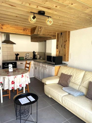 Maiche Apartment | Le repaire de l'horloger