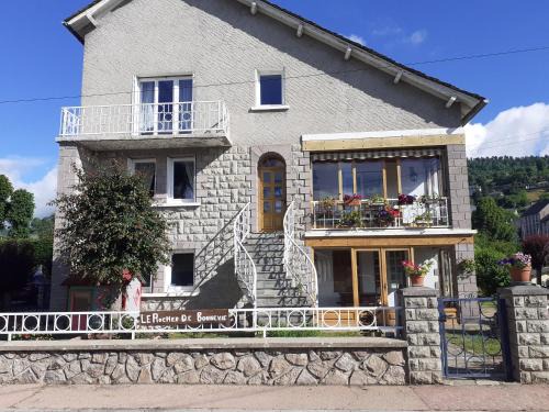Murat House | Le rocher de bonnevie