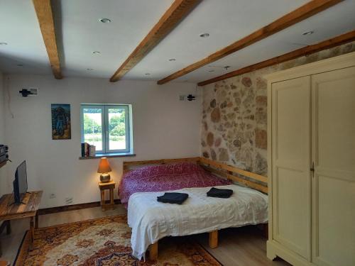 Cussy-en-Morvan Bed & Breakfast | Le Studio du Crot Noir