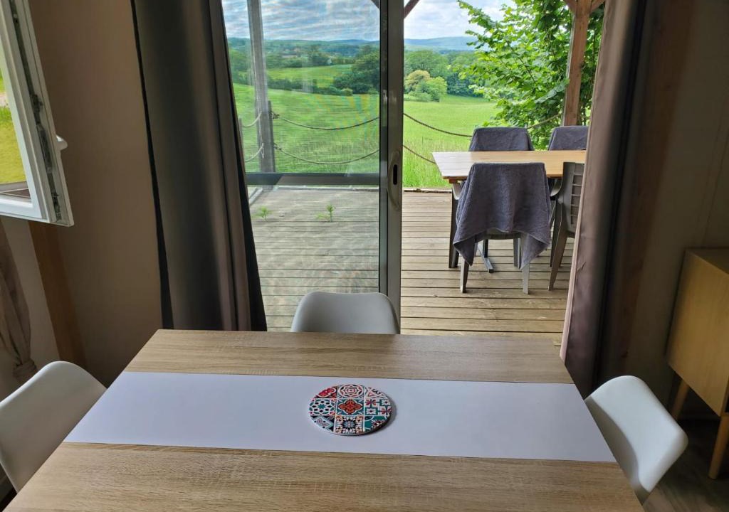 Causse-et-Diege Ski Chalet | Les chalets du Causse Confort Climatisé