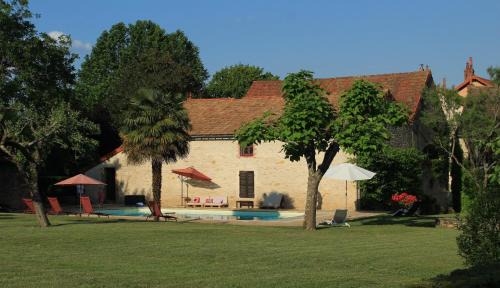 Jugy House | Les CHARMES