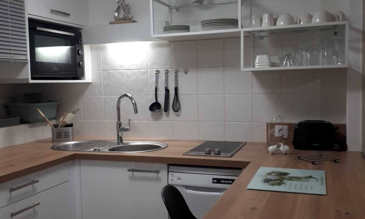 Sorbiers Apartment | Les combles d'agate