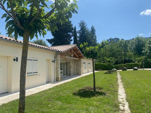 Jaujac House | Les Ecuries du Chille