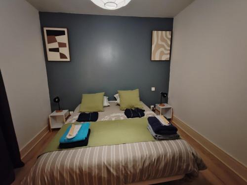 Saint-Jean-Baptiste Apartment | Les Glycines, un air de campagne à la ville