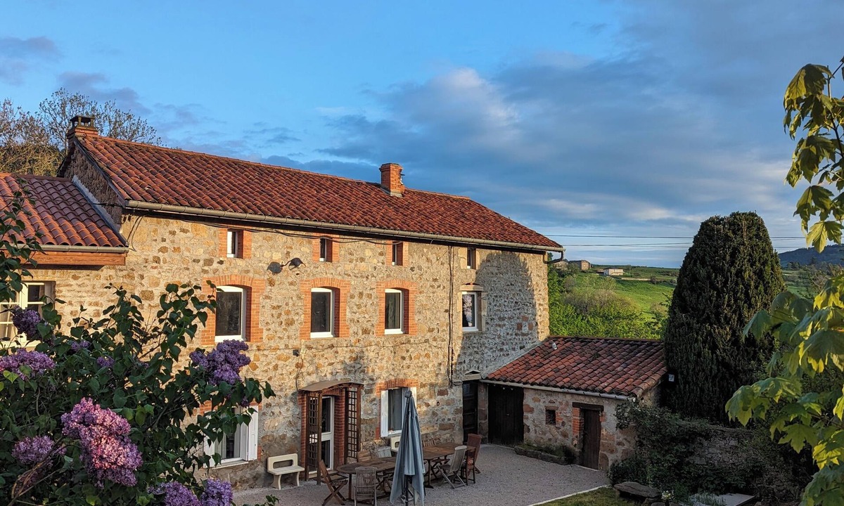Essertines-en-Chatelneuf Other | "les Gouttes Hôtes" - Maison de Charme à la Campagne