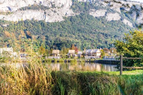Virignin Other | Les Lodges de la ViaRhôna - Tentes Lodges