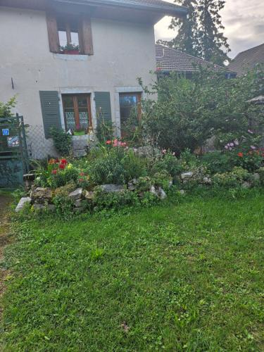 Saffloz Bed & Breakfast | Les lutins