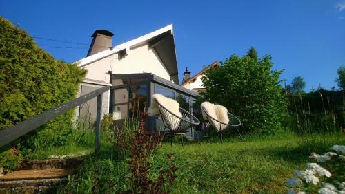 Metabief Ski Chalet | Les pagotins de Garance, Chalet chaleureux Chat Gris, cosy et classé 3 étoiles