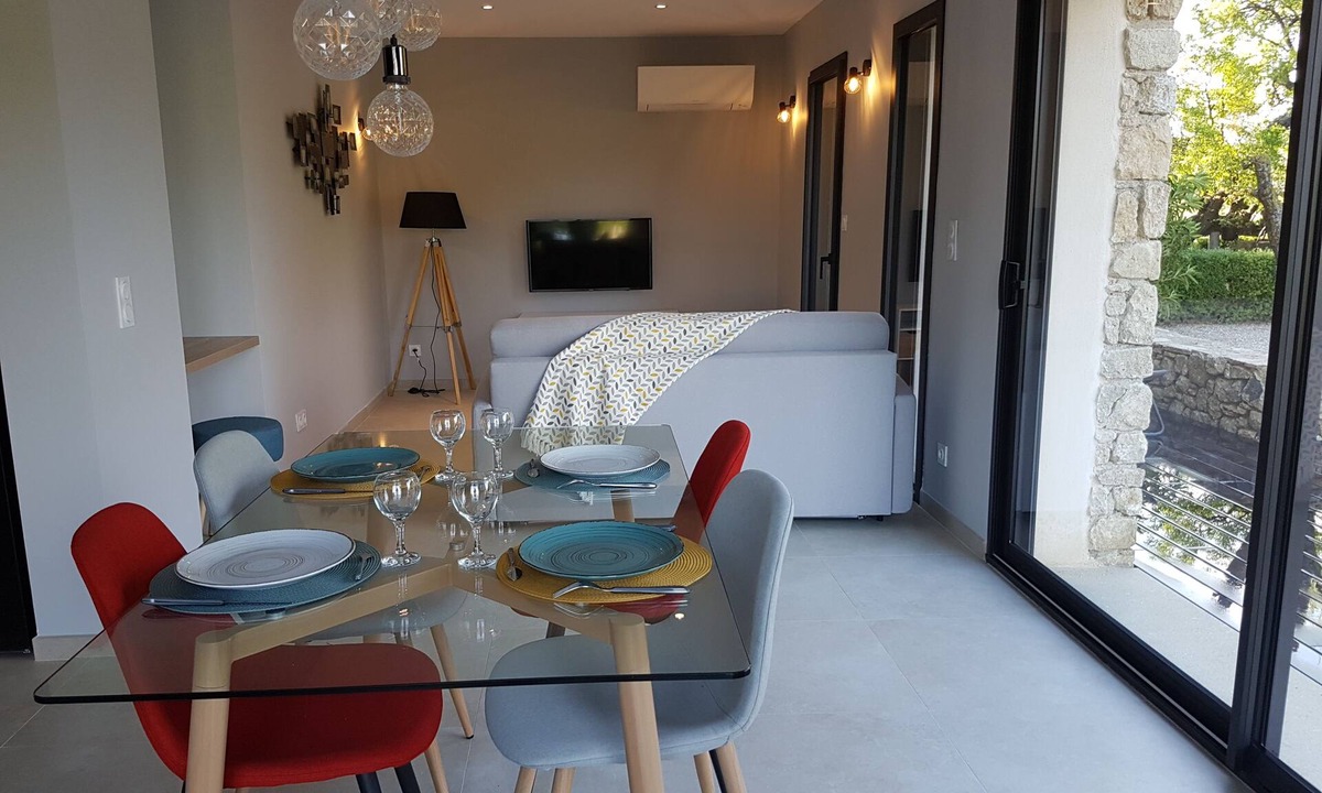 Vaison-la-Romaine House | Les verveines gite 2 pers in Provence
