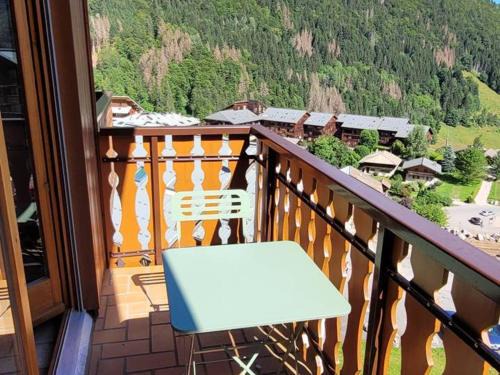 Saint-Jean-dʼAulps Apartment | Location 2 pièces avec accès skis aux pieds à Saint-Jean-d'Aulps - FR-1-573-29