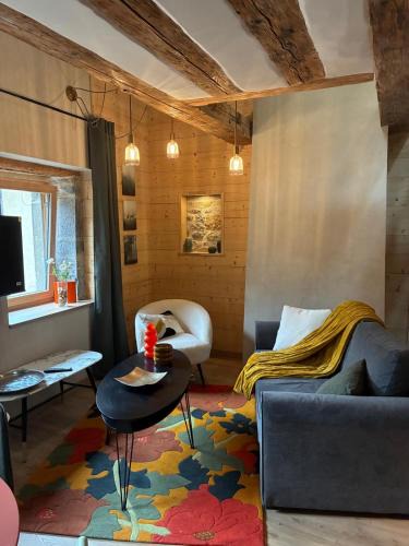 Arbois Apartment | Loft Cocooning et Lumineux