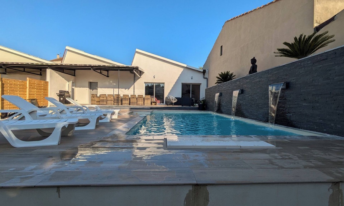 Valreas House | Loft Entre Vigne et Truffes Location Vacances Groupe en Provence