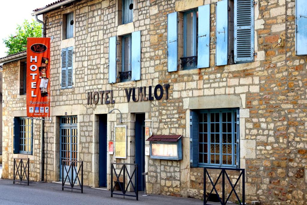 Cuiseaux Hotel | Logis Hôtel Vuillot