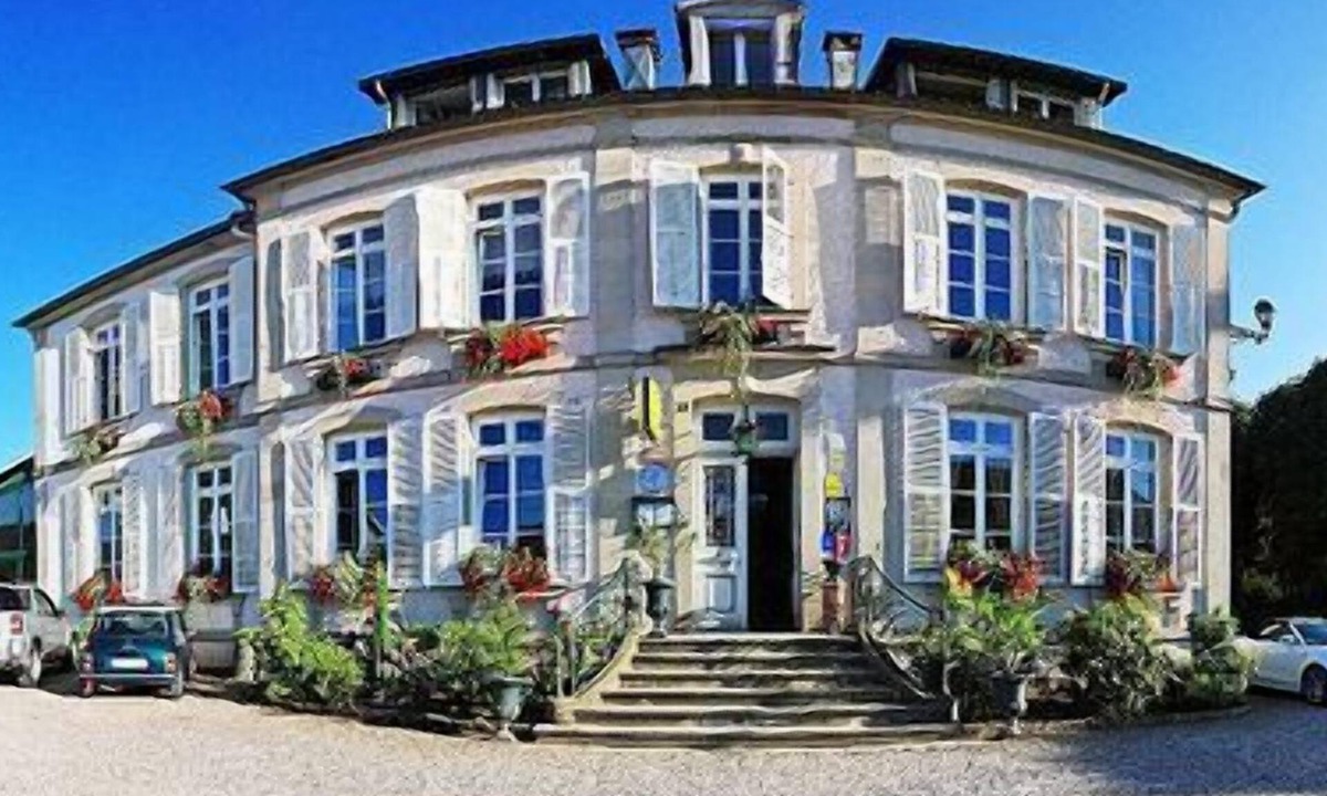 Le Val-d'Ajol Hotel | Logis Hotel la Résidence