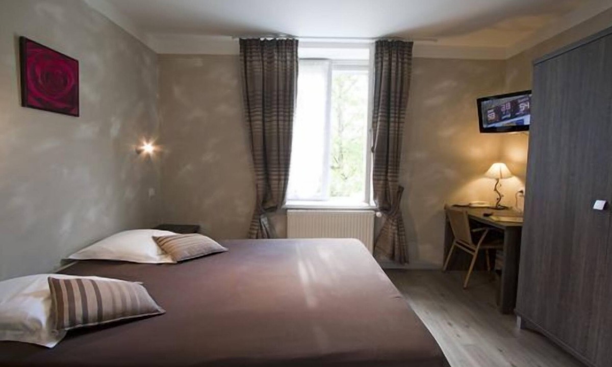 Le Val-d'Ajol Hotel | Logis Hotel la Résidence