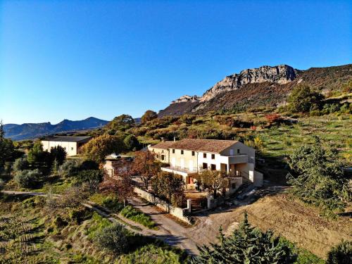 Buis-les-Baronnies House | Lou Pitchot Maximénet