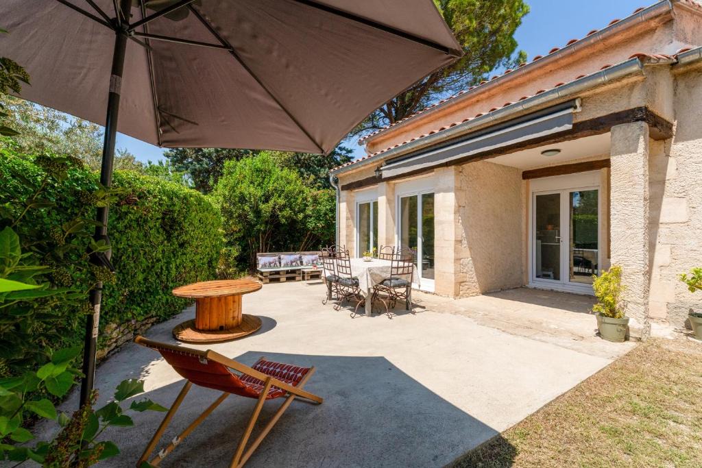 Taillades House | Louvanna