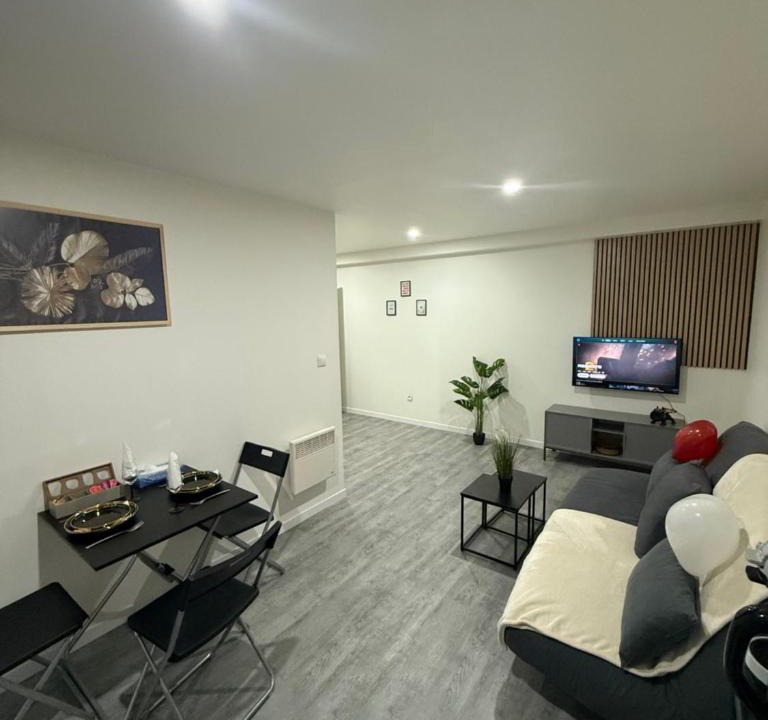 Villeneuve-Saint-Georges Apartment | Love appart Parisienne