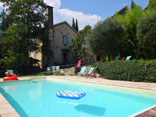 Pont-de-Labeaume House | Lovely house with grass garden, shared swimmingpool, next to the river Ardèche