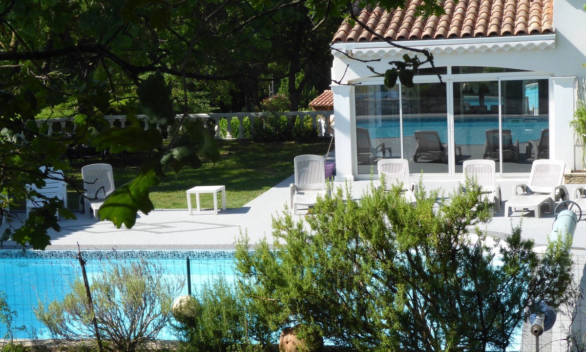 Allan House | LUXURIOUS PROVENCALE HOUSE ALL COMFORT (heated pool, jacuzzi, hammam.)