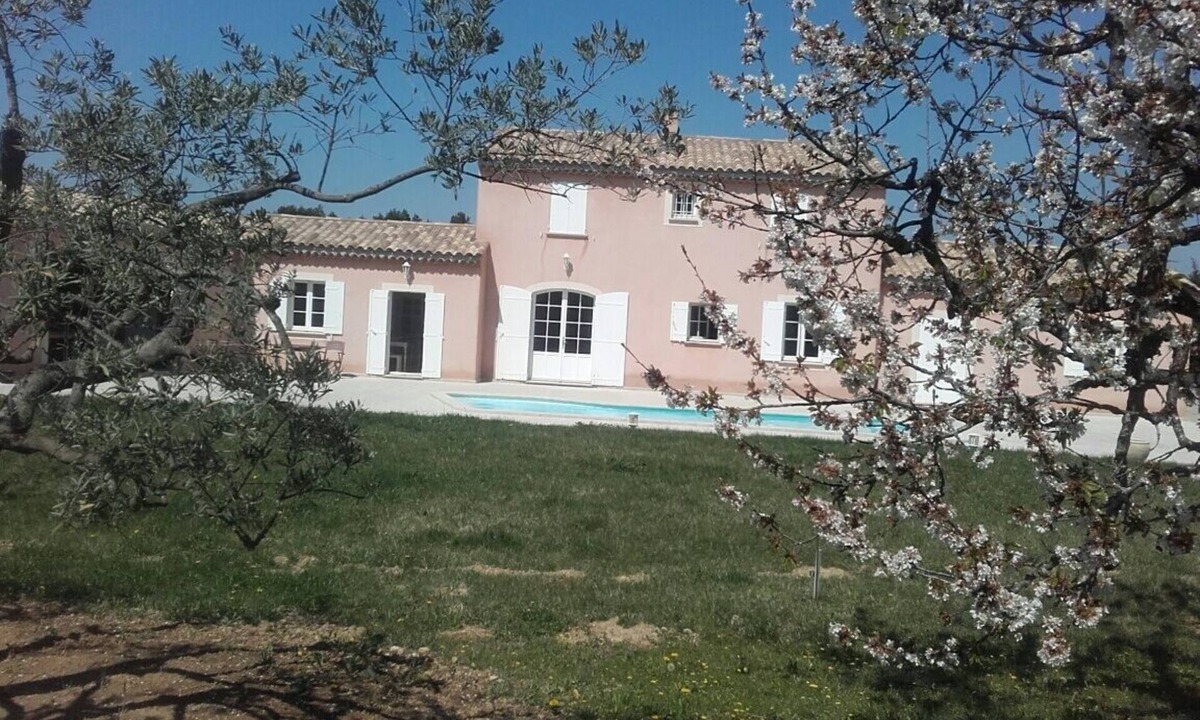 La Roque-sur-Pernes Villa | LUXURY VILLA 300 M2 - 4 ROOMS IN MOUNTAINS OF VAUCLUSE TRUFFLE DISCOVERY