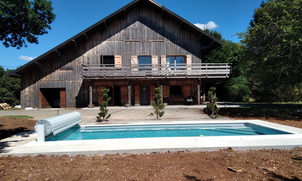 Le Fied Bed & Breakfast | Magnificent B&B chalet near lakes and vineyards