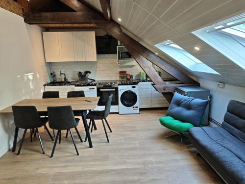 Belfort Apartment | Magnifique T4 entièrement refait, jardin, parking