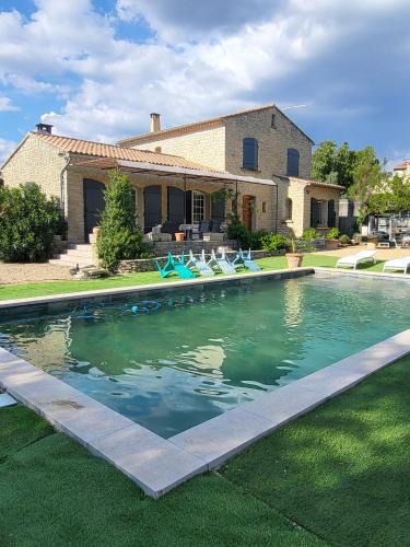 Aubignan Villa | Magnifique villa avec piscine privée à Aubignan