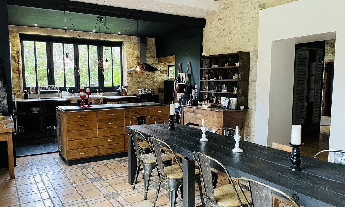 Etrelles-et-la-Montbleuse Villa | Maison de Charmes, Park, Swimming pool in the heart of the Franc-Comtoise greenery