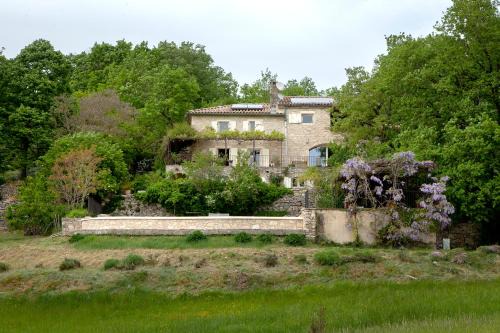 Felines-sur-Rimandoule House | MAISON 8 à 10p, piscine, parc, campagne sans voisin en Drôme provençale