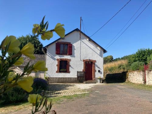 Saint-Prix House | Maison Au bois du Haut Folin
