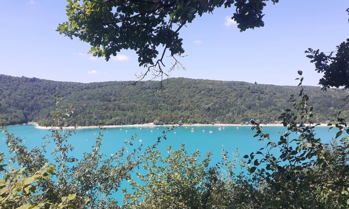 Maisod House | Maison Bord du lac de Vouglans Maisod Jura