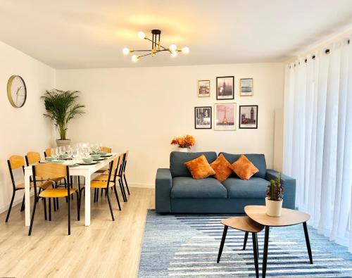 Bagneux House | Maison climatisée & parking privé à 20 minutes de Paris