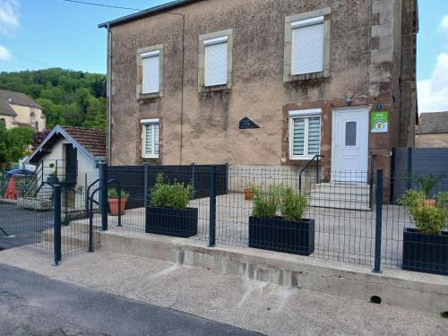 Raddon-et-Chapendu House | Maison confortable près de Luxeuil-les-Bains - FR-1-583-474